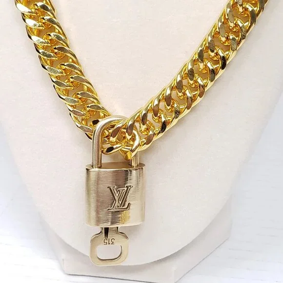 Authentic Louis Vuitton Padlock w/unbranded Cuban Style 18k Gold Plated Chain - Picture 9 of 15
